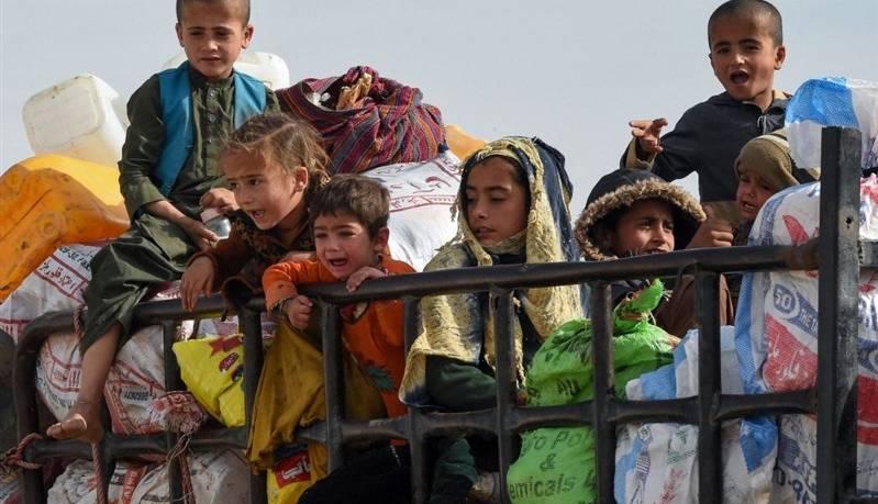 افزایش نگرانی‌ از نیازهای 250 هزار کودک اخراجی از پاکستان