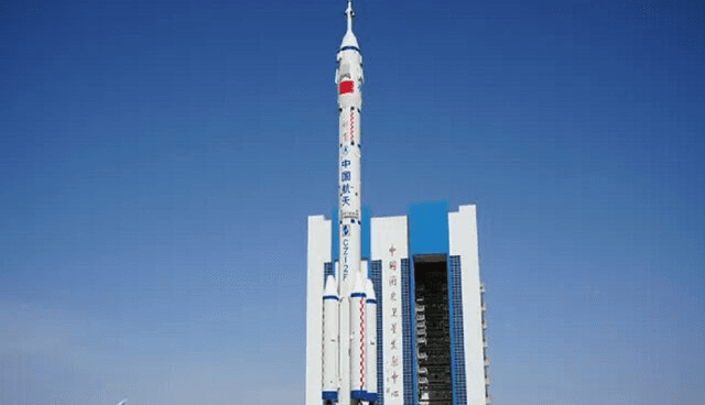 چین برای ارسال 3 فضانورد به مدار آماده می‌شود