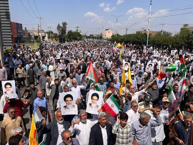 حضور مردم اهواز در راهپیمایی جمعه‌های خشم