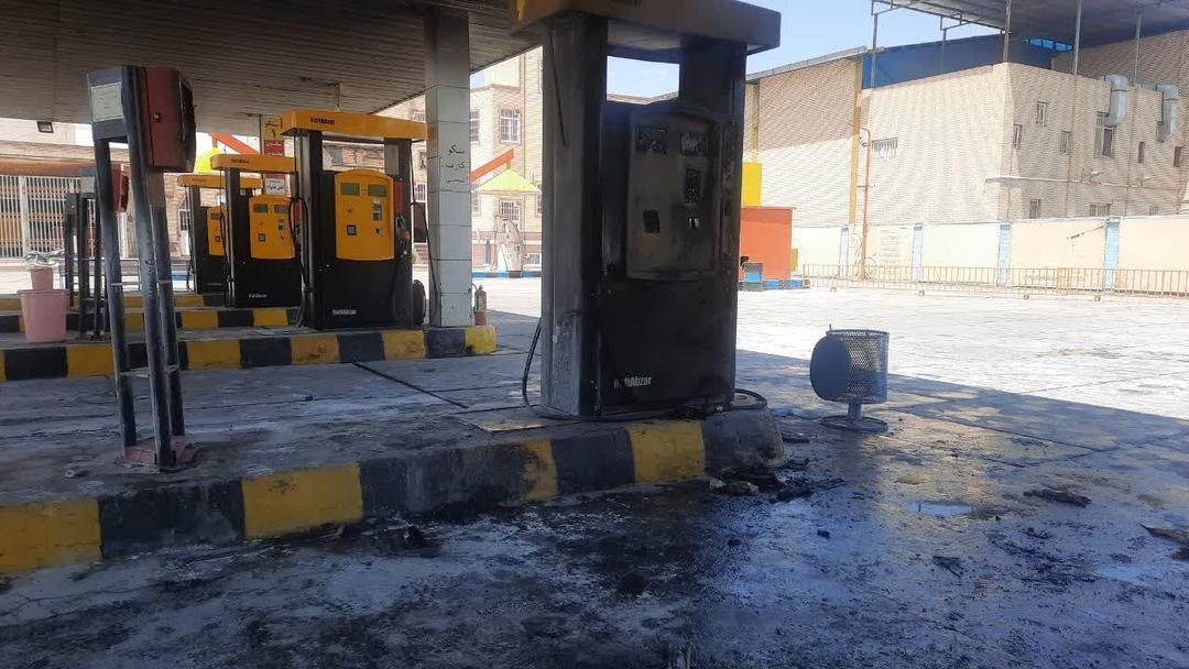 قاچاق سوخت باز در یک پمپ‌بنزین کرمان حادثه آفرید